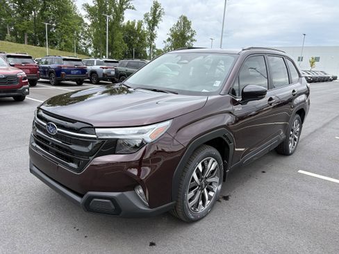 New 2026 Subaru Forester Touring AWD/4WD image 3