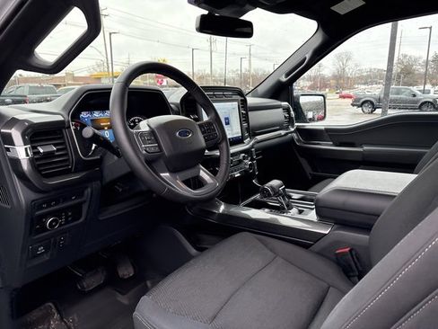 Used 2023 Ford F150 XLT w/ Equipment Group 302A High image 19