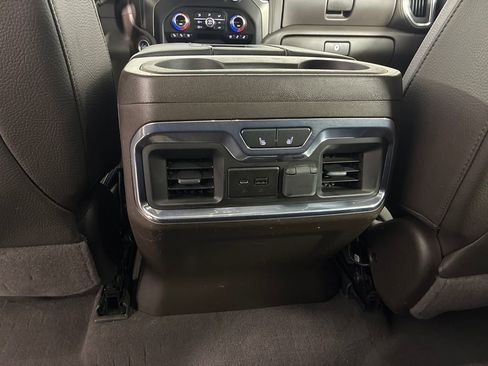 Used 2022 GMC Sierra 3500 Denali w/ Denali Ultimate Package image 15