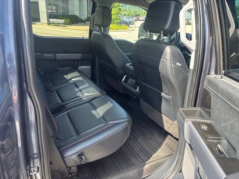 Used 2022 Ford F150 Lariat w/ Equipment Group 502A High AWD/4WD image 11