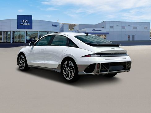 New 2025 Hyundai Ioniq 6 SEL image 5