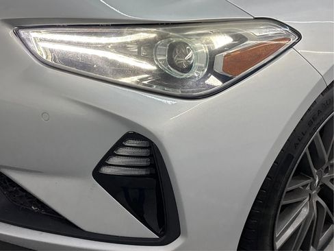 Used 2019 Genesis G70 2.0T Advanced w/ Elite Package image 34