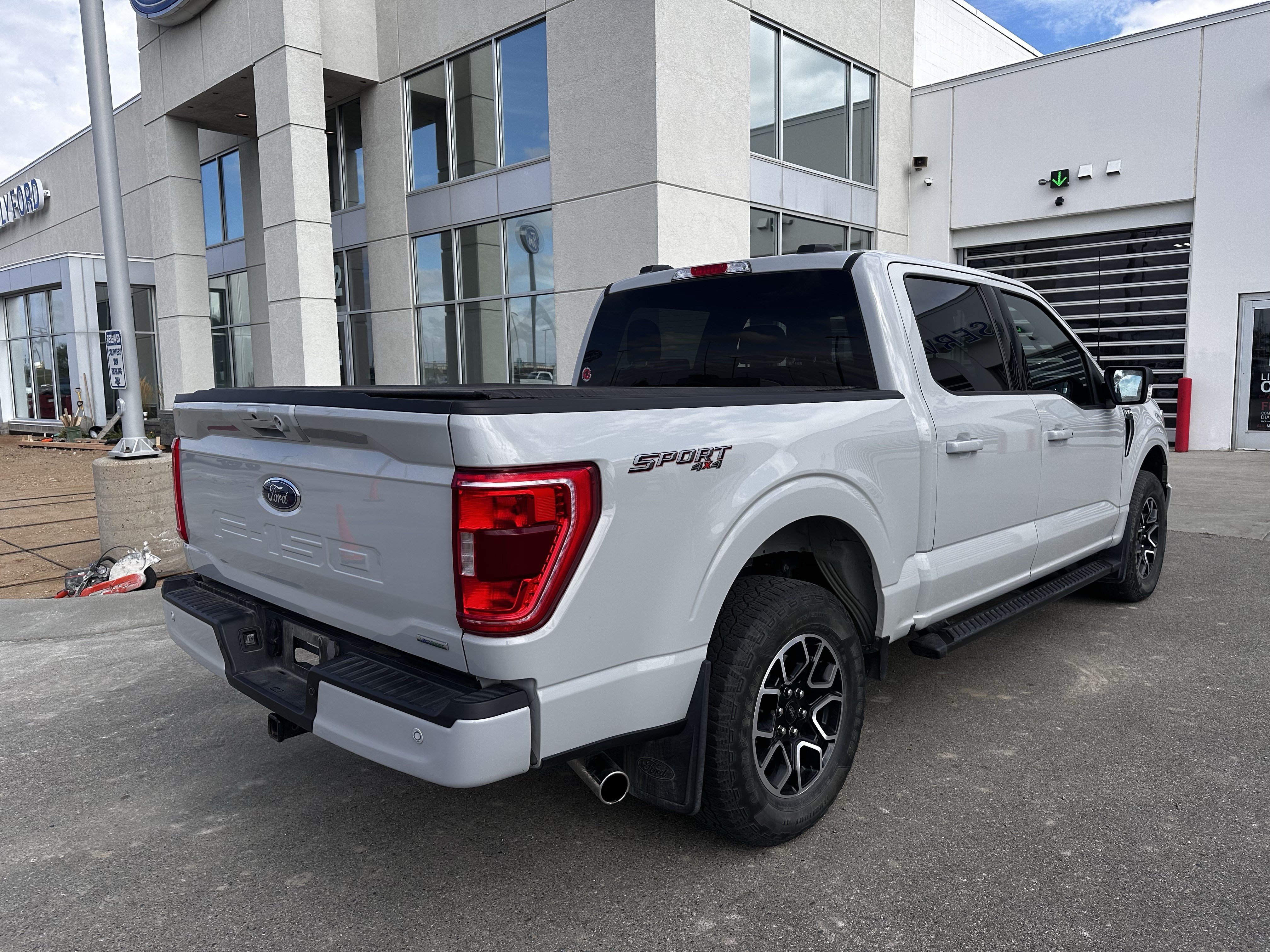 Used 2023 Ford F150 XLT w/ Equipment Group 302A High AWD/4WD image 5