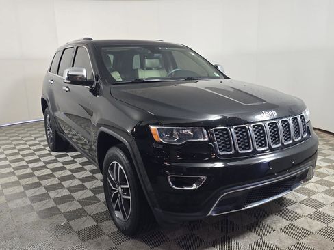 Used 2018 Jeep Grand Cherokee Limited AWD/4WD image 1