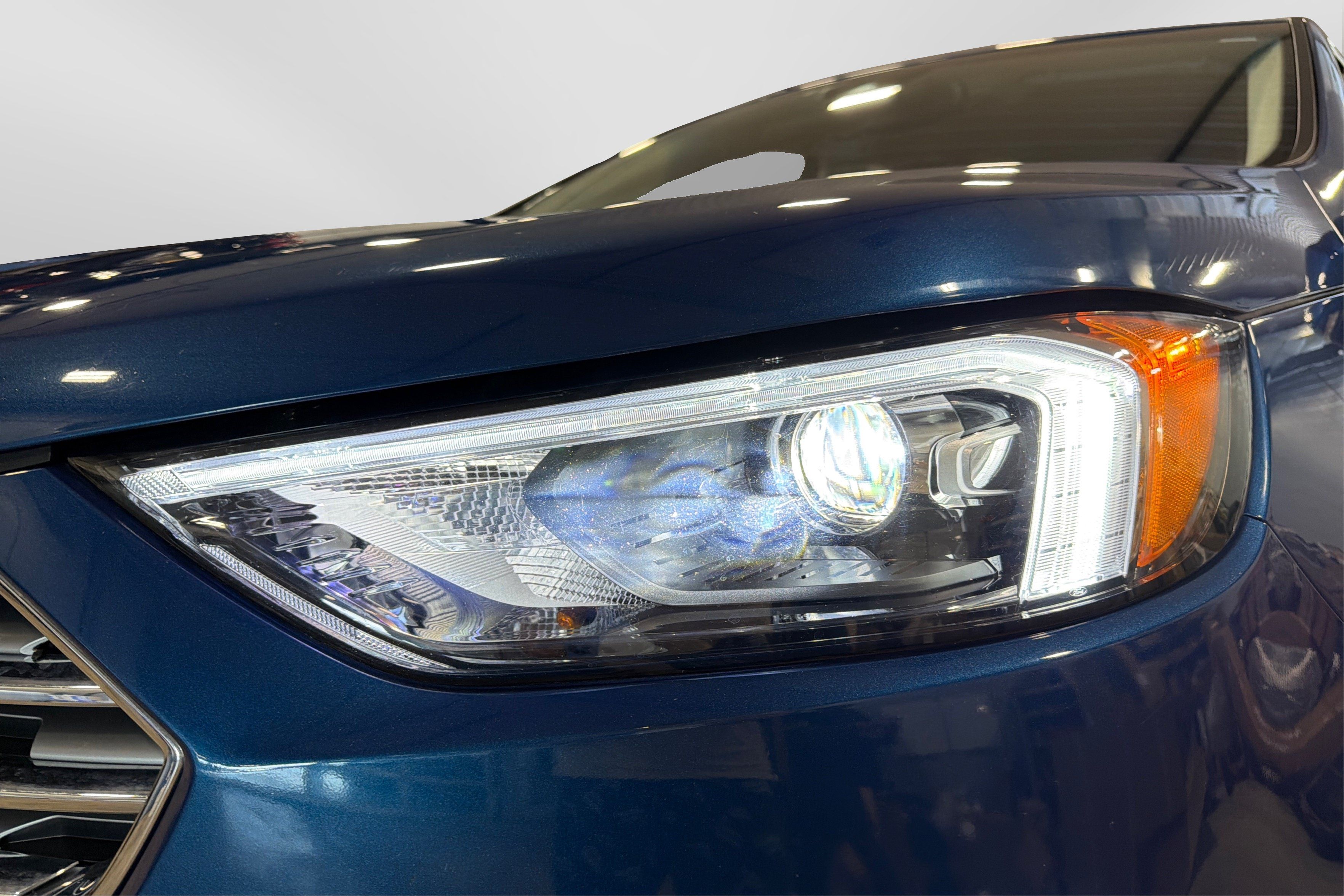 Used 2024 Ford Edge Titanium AWD/4WD image 13