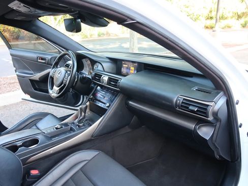 Used 2018 Lexus IS 300 F Sport RWD image 25