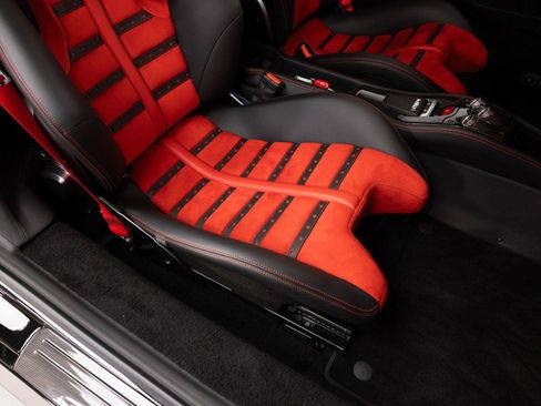 Certified 2015 Ferrari 458 Italia Coupe RWD image 63