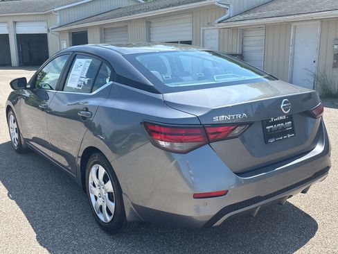 Used 2020 Nissan Sentra S FWD image 7