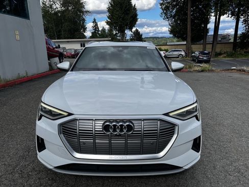 Used 2019 Audi e-tron Premium Plus w/ Cold Weather Package AWD/4WD image 5
