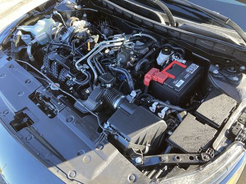 Used 2023 Nissan Altima 2.5 SV image 40