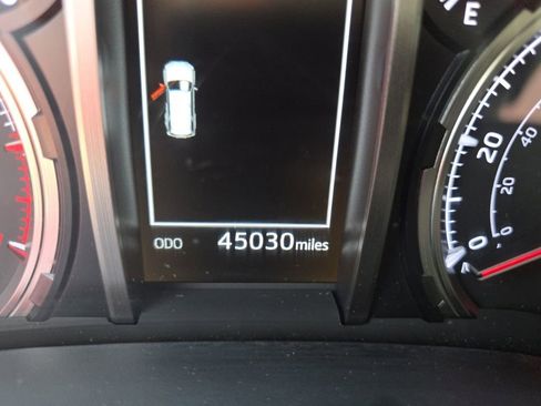 Used 2023 Toyota 4Runner TRD Off-Road image 27