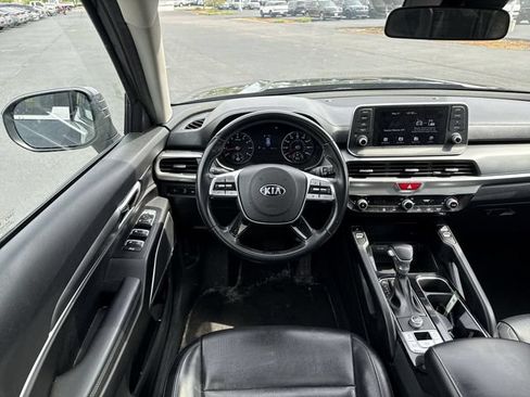 Used 2021 Kia Telluride S FWD image 14