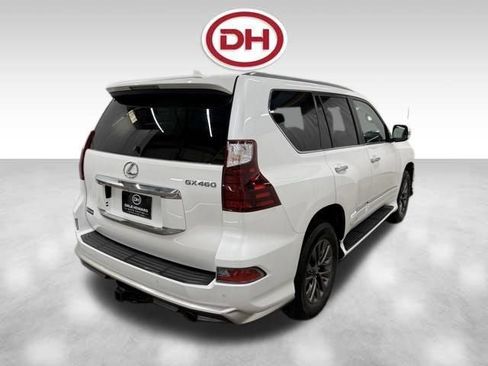 Used 2019 Lexus GX 460 Luxury AWD/4WD image 14