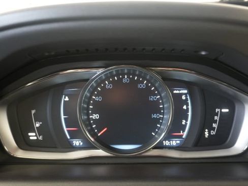 Used 2016 Volvo XC60 T5 Premier AWD/4WD image 11