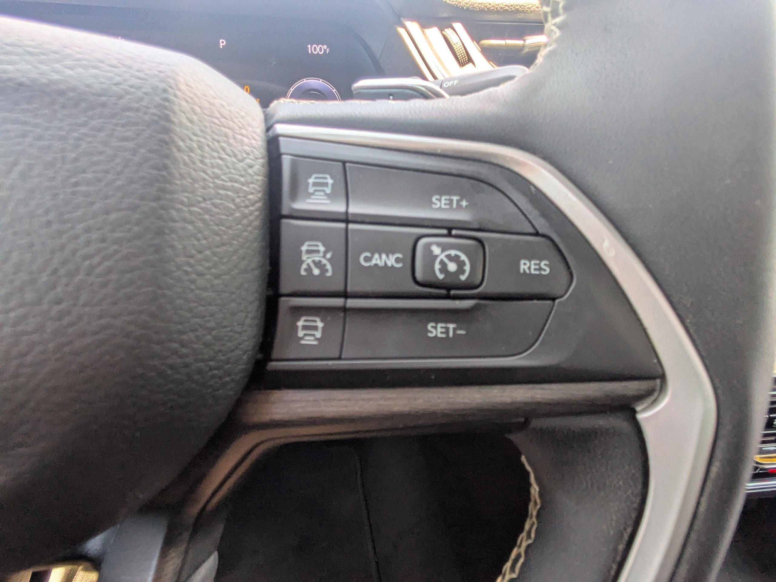 Used 2023 Jeep Grand Cherokee L Limited AWD/4WD image 28