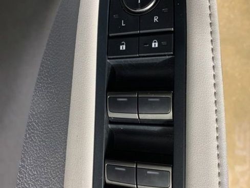 Certified 2024 Lexus RX 350 Premium w/ Cold Area Package AWD/4WD image 17