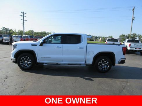 Certified 2022 GMC Sierra 1500 SLT w/ SLT Premium Package AWD/4WD image 12
