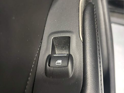 Used 2017 Lincoln MKC Premiere FWD image 29