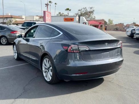 Used 2018 Tesla Model 3 Long Range image 21