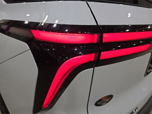 New 2026 Chevrolet Traverse LT image 34