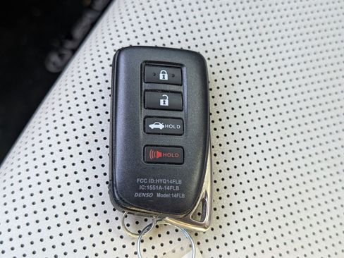 Used 2022 Lexus IS 350 F Sport image 23