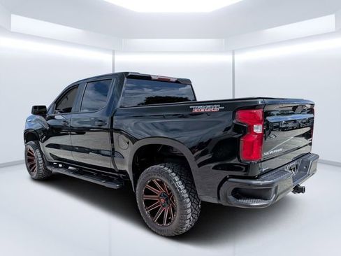 Used 2019 Chevrolet Silverado 1500 Custom Trail Boss w/ Custom Convenience Package AWD/4WD image 5