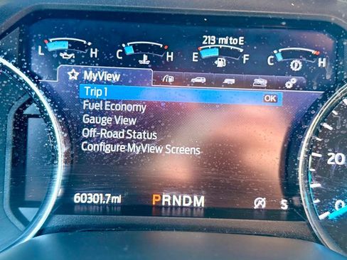 Used 2020 Ford Expedition Max XLT w/ Equipment Group 202A AWD/4WD image 16