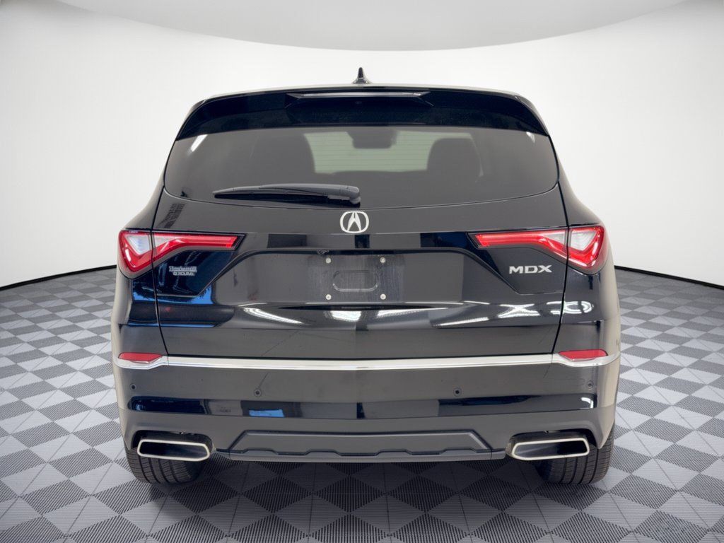 Used 2024 Acura MDX w/ Technology Package FWD image 8