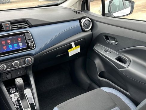 New 2025 Nissan Versa SV w/ Trunk Package image 9