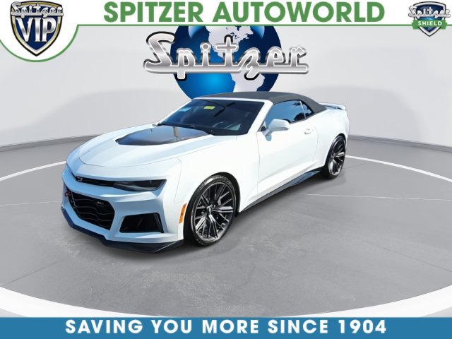 Used 2017 Chevrolet Camaro ZL1 RWD image 6
