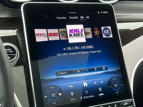 Certified 2025 Mercedes-Benz GLC 300 4MATIC image 18