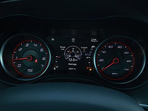 Used 2023 Dodge Charger SXT image 12