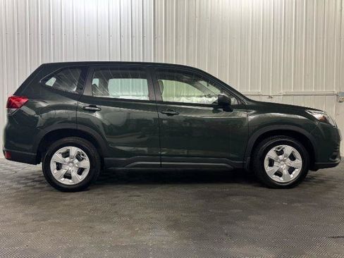 Used 2024 Subaru Forester AWD/4WD image 5