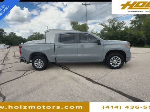 Used 2024 Chevrolet Silverado 1500 RST AWD/4WD image 9