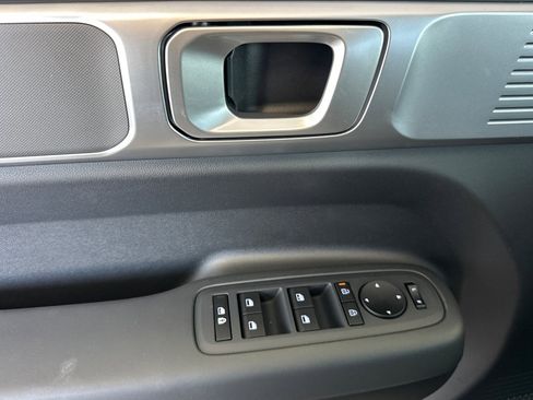 New 2026 Hyundai Santa Fe SE image 11