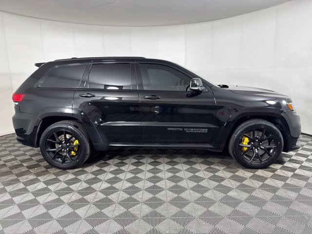 Used 2018 Jeep Grand Cherokee Trackhawk AWD/4WD image 2