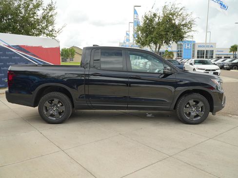 Used 2026 Honda Ridgeline TrailSport image 4
