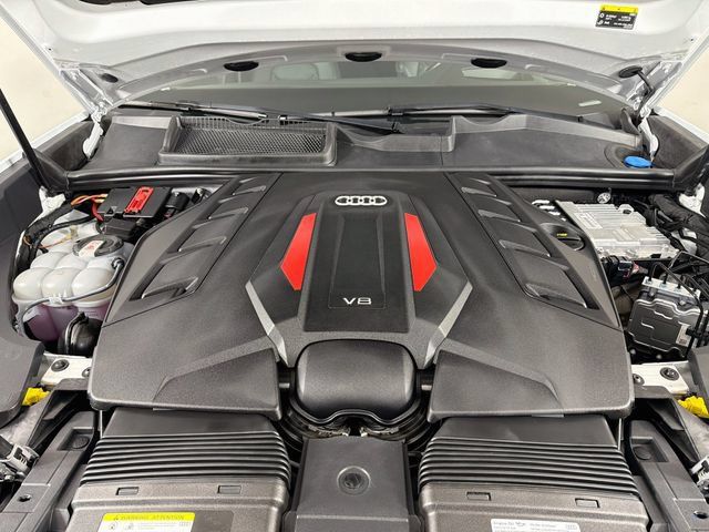 Used 2023 Audi SQ8 Prestige AWD/4WD image 36