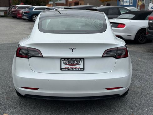 Used 2021 Tesla Model 3 Standard Range Plus RWD image 9