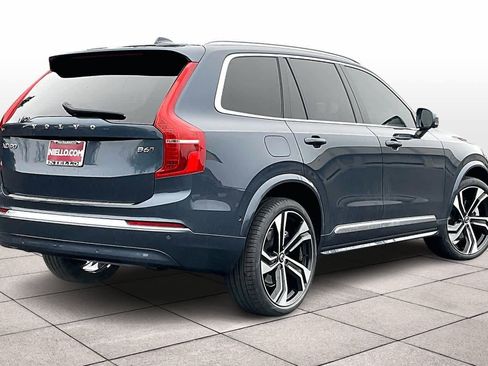 Used 2024 Volvo XC90 B6 Ultimate w/ Protection Package Premier image 16