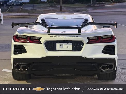 Used 2023 Chevrolet Corvette Stingray Premium Cpe w/ Z51 Performance Package RWD image 7