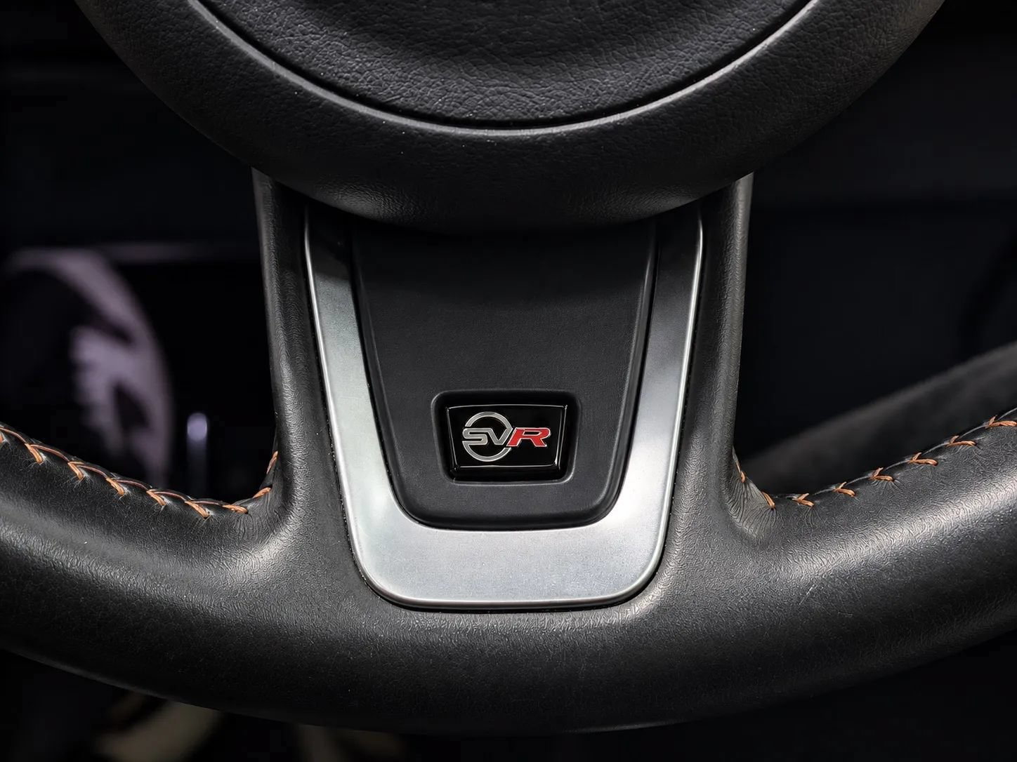 Used 2020 Jaguar F-PACE SVR AWD/4WD image 34