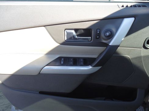 Used 2013 Ford Edge SEL image 23