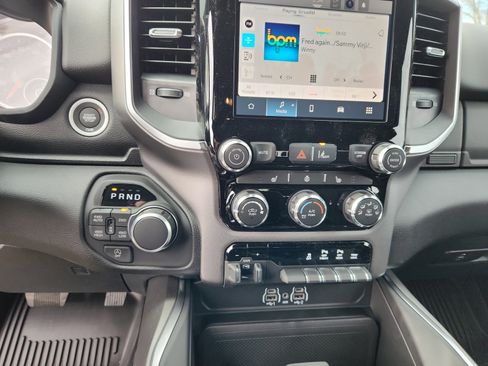 New 2026 RAM 1500 Big Horn AWD/4WD image 12