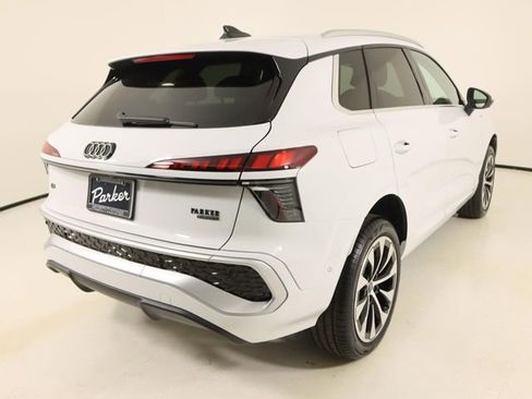 New 2026 Audi Q3 quattro 2.0T AWD/4WD image 5