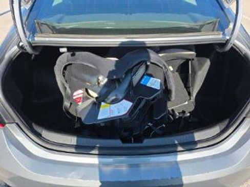 Used 2023 Chevrolet Malibu LT FWD image 11