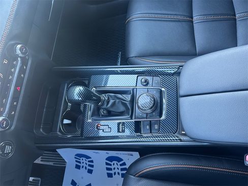 Used 2025 MAZDA CX-50 AWD 2.5 S w/ Premium Plus Pkg image 11