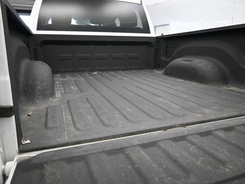 Used 2024 RAM 2500 Big Horn w/ Off Road Package image 38