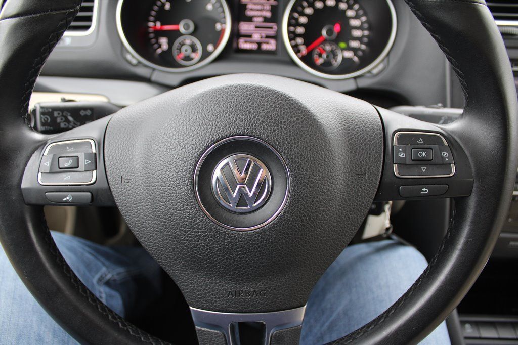 Used 2013 Volkswagen Jetta TDI FWD image 24
