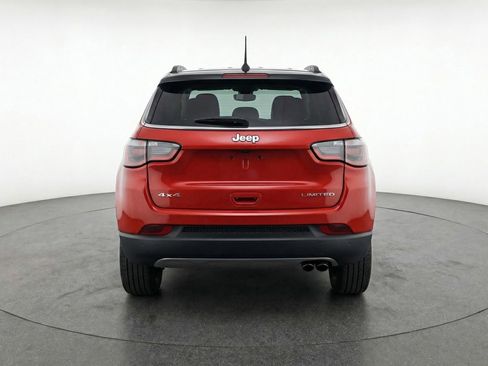 Used 2025 Jeep Compass Limited AWD/4WD image 6